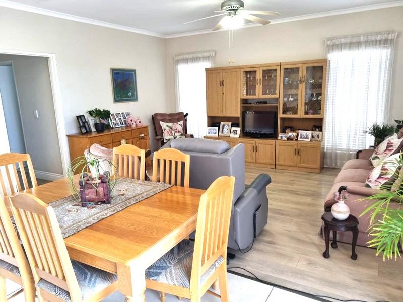 1 Bedroom Property for Sale in Sonkring Western Cape